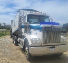 2009 Western Star 4800FX Tipper Truck &amp; Dog Trailer for sale Pearcedale Vic
