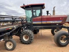 Macdon 9300 Windrower &amp; 30ft 962 Front for sale Murrayville Vic