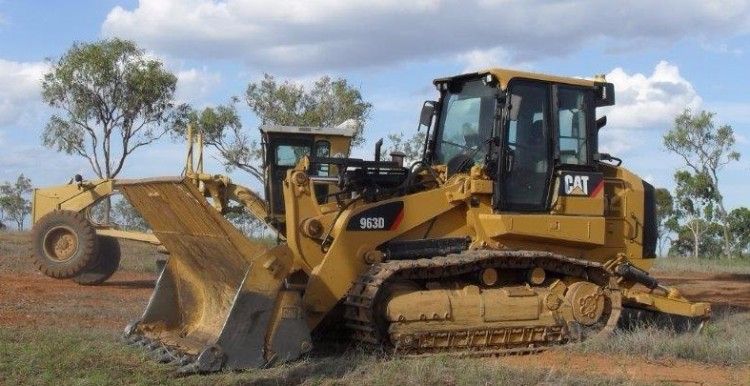 Cat 936D Trackloader Earth-moving Equipment for sale Qld