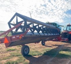 Case 8230 30ft Windrower for sale Balranald NSW