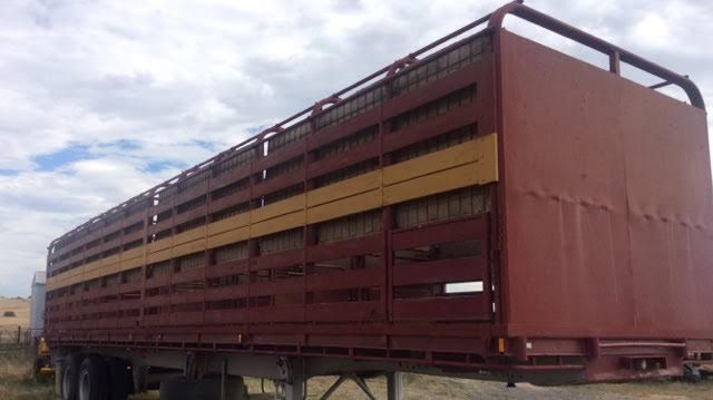 Stock Crate 2x1 40ft on McGrath trailer for sale Crookwell NSW