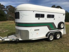 As new 2 HAL Coachmen Float Horse Transport for sale Vic Swan Reach