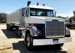 Freightliner  1994 Chassis Tipper Truck &amp;  axle trailer for sale WA Kenwick