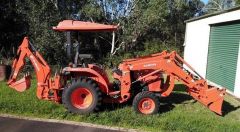 2016 Kubota L3800 HST Backhoe FEL Tractor for sale Douglas Pk NSW