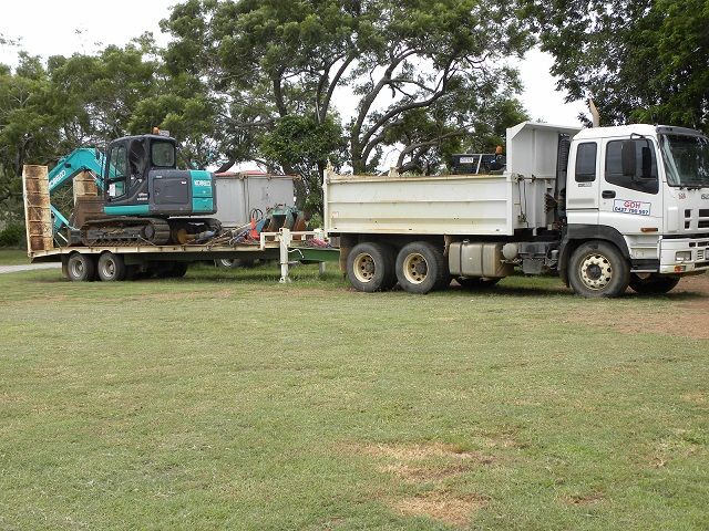 Combination Earthmoving Business for sale QLD Gladstone