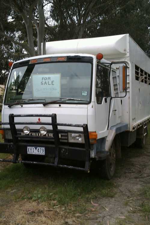 Horse Transport for sale VIC Mitsubishi 4-5 Horse Truck