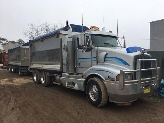 Tefco super dog trailer Kenworth T401 Prime mover Truck for sale Sutton ACT