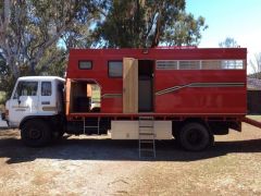 Hino 4 large horse truck horse transport for sale NSW Attunga
