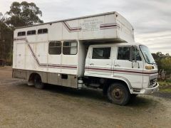 Reliable Isuzu Dual Cab 4 Horse Truck for sale Pakenham Upper Vic