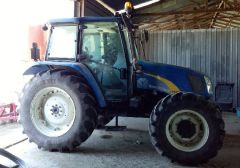 New Holland T5030 Tractor for sale Stanthorpe Qld