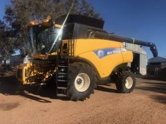 2011 New Holland 9080 Header for sale Pingelly WA