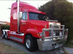 1990 Freightliner FL112 Prime Mover truck for sale WA Albany