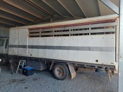 6 Horse Stock Crate for sale Clermont Qld