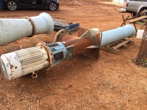 K &amp; L Flood Lifter 2 x 24 inch 1 x 12 inch pumps for sale Merbein Vic
