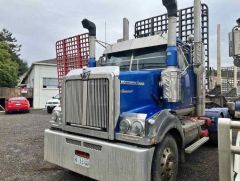 2018 Western Star 4800 FS2 &amp; 2018 Elphinstone Trailer. For sale Wynyard Tas