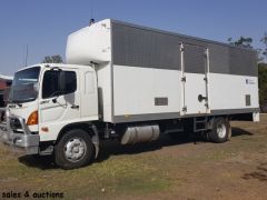 2005 Hino GH1J Furniture Removal Truck for sale Qld Bundaberg