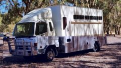 3-4 Horse 2007 Mitsubishi Truck for sale Perth Hills WA