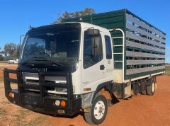 2007 Isuzu 550 Truck &amp; Stock Crate for sale Coolabah NSW