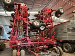 Farm Machinery for sale Pinery SA Morris Seeder C2 71ft