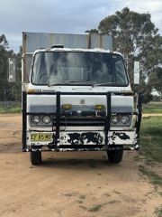 1984 Isuzu dual cab 3/4 horse truck for sale Finley NSW