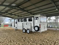 2022 Gladiator 4 HAL Gooseneck with living for sale Belford NSW