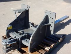 Swinging draw bars &amp; Wheel Weights Tractor parts for sale Vic Swan Hill