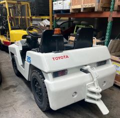 Toyota TD-25 Towing Tractor for sale Pinkenba Qld