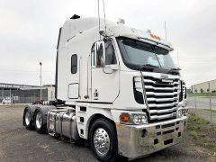 Freightliner Argosy Prime Mover Truck Freighter Trailer for sale Gold Coast