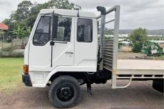 1987 Mitsubishi FK415 Tipping Tray Truck for sale Marchoochy River Qld