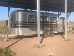 2021 Iron Horse 3 HAL Deluxe Horse Float for sale West Mackay Qld