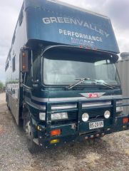 1992 Hino 6 Horse &amp; 7 Person Legal Horse Truck for sale Sutton NSW 230 HP 22.5 Ton GVM - requires HR