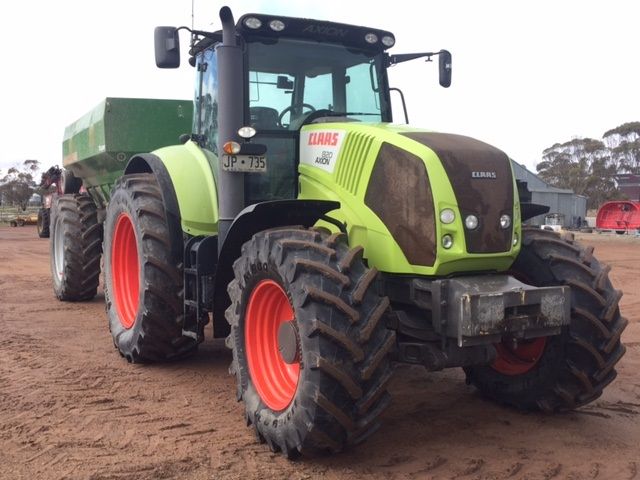 2013 Claas Axion 820 Tractor for sale Jerramungup WA