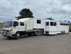6 HORSE GOOSENECK &amp; HINO TRUCK FOR SALE HILL END VIC