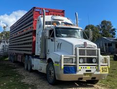 Truck for sale Gurya NSW 2003 Kenworth T404 Prime Mover