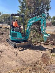 Kobelco 1.7 ton Mini Digger Excavator &amp; Trailer for sale Perth WA
