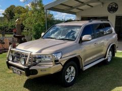 Landcruiser GXL Station Wagon 4 x 4 for sale Woodford Qld