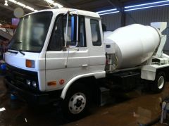 Concrete batching plant  mini concrete trucks for sale WA Perth