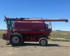 Farm Machinery for sale Hamilton SA Case 2366 and 30ft 1042 Draper front