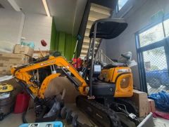 1.2 ton Excavator 3.5 ton Tipper Trailer Excavator/Tipper Business for sale