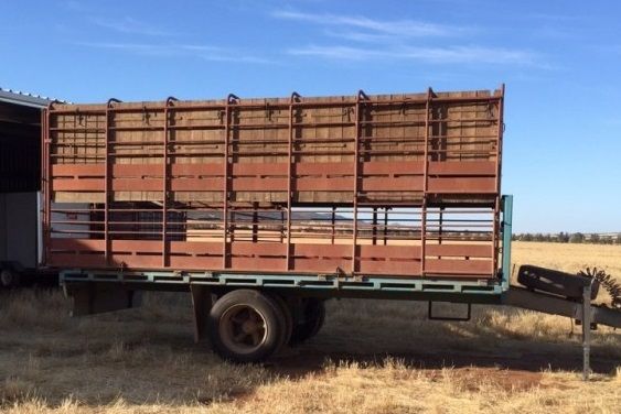 Double deck Stock Crate &amp; Trailer for sale Quorn SA