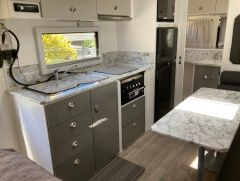 2022 Hitch Hika 54304 17’6 Caravan for sale Surrey Downs SA