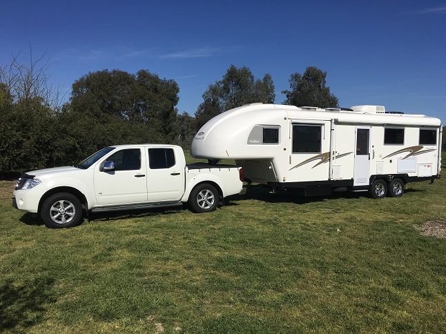 2011 Travelhome Macquarie 5th Wheeler Caravan for sale Albury NSW