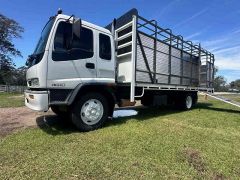 Isuzu FSR700 long Truck with cattle/ horse crate for sale Grafton NSW