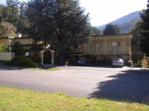 Freehold Motel Guest House Business for sale Vic
