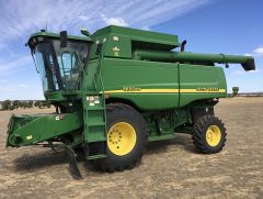 John Deere STS Header Farm Machinery for sale WA Sth Cunderin